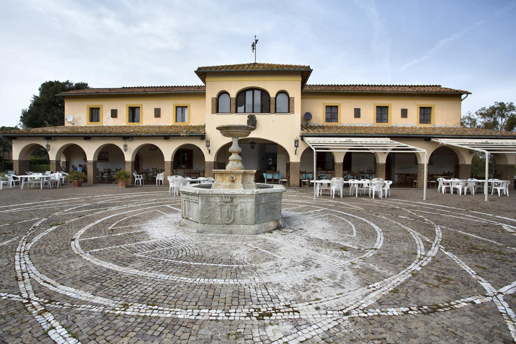 Agriturismo Pian Di Spille - Golf Villa Tarquinia Dış mekan fotoğraf