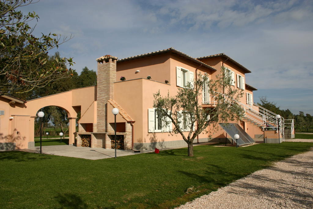 Agriturismo Pian Di Spille - Golf Villa Tarquinia Dış mekan fotoğraf