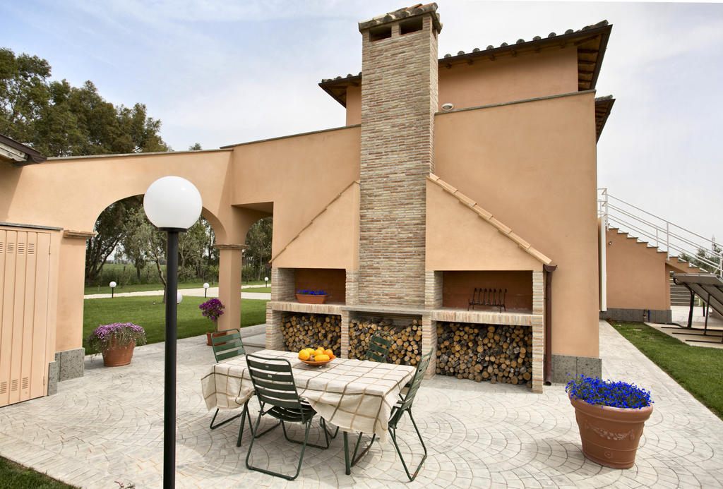 Agriturismo Pian Di Spille - Golf Villa Tarquinia Dış mekan fotoğraf